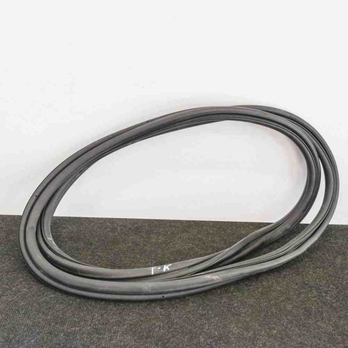 Garnitura ușă st&acirc;nga față TESLA MODEL X 2016