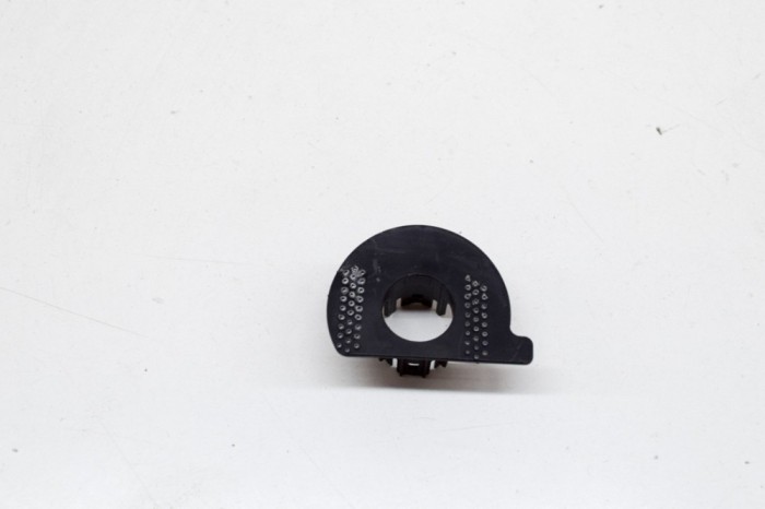Suport senzor de parcare TESLA MODEL 3 2021 OEM: 1088438-00-A 14464505