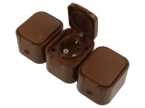 Conector alimentare AC Schuko 2P+PE 250VAC 16A maro pentru perete