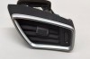 Gura de ventilație planșa de bord NISSAN QASHQAI II J11, J11_ 2017 OEM: 68760-4EA0A,68760-4EH0A 28254027