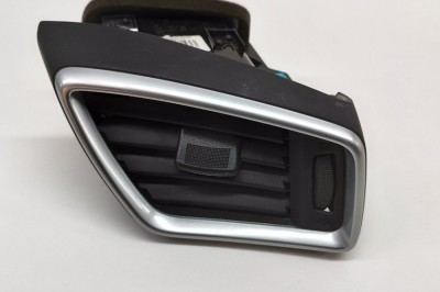 Gura de ventilație planșa de bord NISSAN QASHQAI II J11, J11_ 2017 OEM: 68760-4EA0A,68760-4EH0A 28254027 foto
