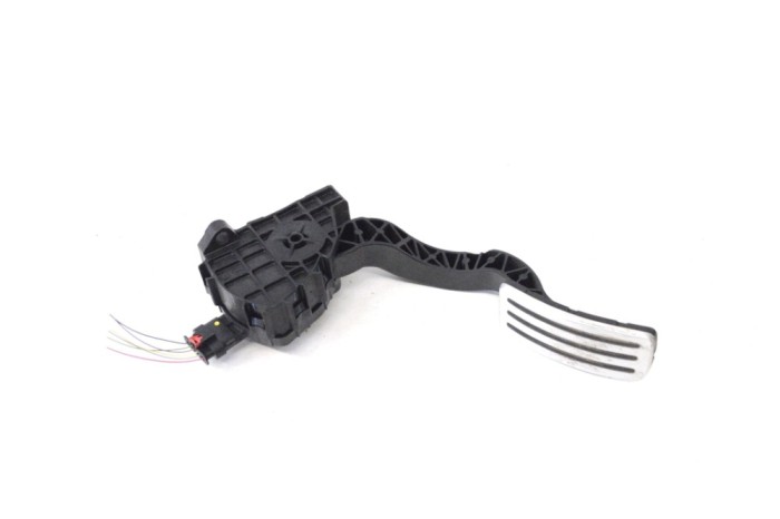 Pedala de accelerație TESLA MODEL 3 2019 OEM: C-H1930-035556,1011298,H1928B-0573AD-1010918 15326673