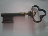 Tirbuson cheie vintage - modelul nr.5