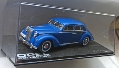 Macheta Opel Admiral 1937-1939 albastru - IXO/Altaya 1/43 foto