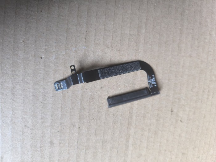 cablu hdd hard disk laptop Apple MacBook 13.3 13 A1342 Unibody 821-0875-A