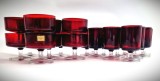 set de 24 pahare ( 2 x 12 ) LUMINARC Franta anii 1960 sticla rosu rubin cu picior transparent seria CAVALIER RUBY RED