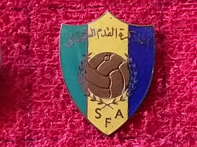 Insigna (veche si rara) fotbal - Federatia de Fotbal din SUDAN foto