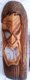 Masca masiva din lemn, 74x26 cm, lucrata manual, vintage