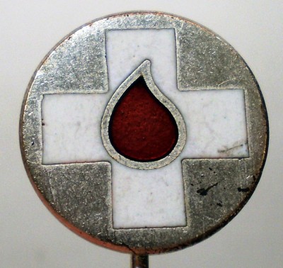 I.073 INSIGNA STICKPIN CRUCEA ROSIE DONATOR DE SANGE foto