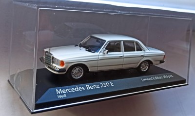 Macheta Mercedes 230 E 1982 alb W123 - Minichamps 1/43 foto