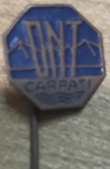 Insigna 0001 ONT Carpati