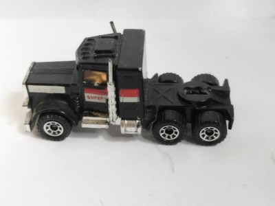 bnk jc Matchbox CY-7 - Peterbilt - 1/80 foto