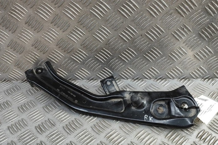 Suport aripa st&acirc;nga față SKODA KAMIQ 2020 OEM: 658805931 30969175