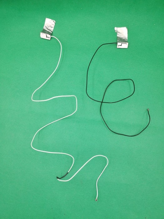 Medion Akoya E7214 Set Antena WiFi SWAP