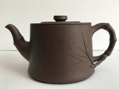 Ceainic chinezesc, ceramica maron foto