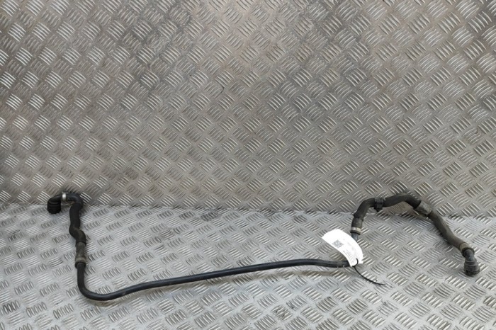 Furtun de lichid de răcire BMW X7 G07 2020 OEM: 5A022E9 31406855