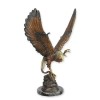Vultur cu prada-statueta din bronz cu un soclu din marmura TBA-273, Animale