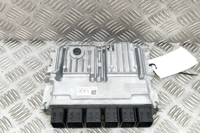 Unitate de control motor BMW 3 Touring G21 2022 OEM: 5A57782,0261S1066P 25031470