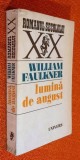 Lumina de august - William Faulkner