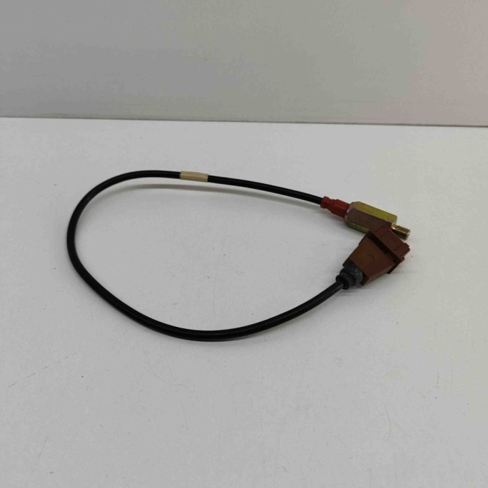 Sonda lambda AUDI 100 Avant 4A, C4 1990 OEM: 054905377D 24401151