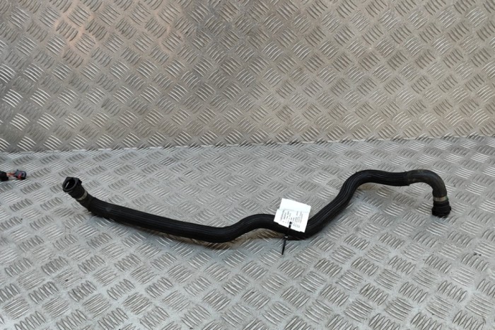 Furtun de lichid de răcire LAND ROVER RANGE ROVER EVOQUE L538 2017 OEM: GJ32-7H255-AB 29530379