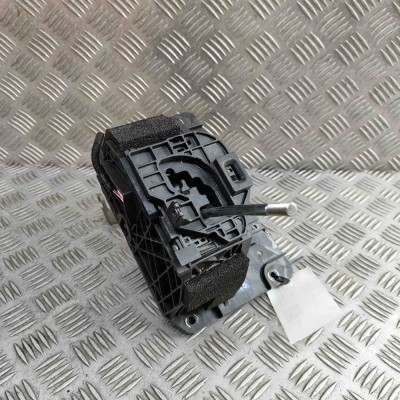 Timonerie cutie de viteze LEXUS IS III _E3_ 2018 OEM: Sedan | 31058143 foto