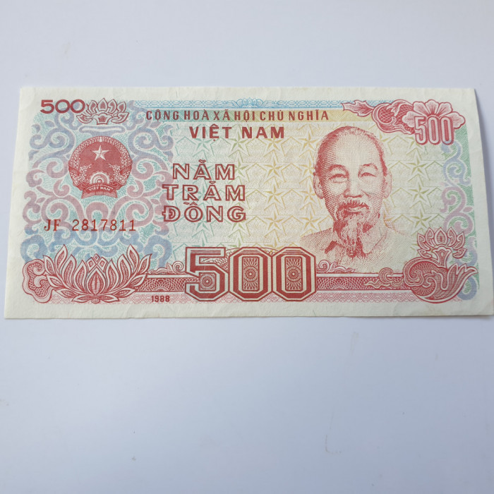 Vietnam 500 Dong 1988 UNC
