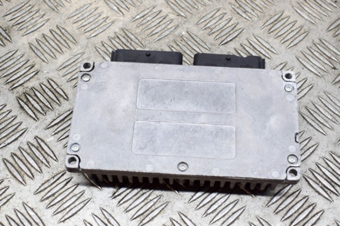 Unitate de control cutie de viteze PEUGEOT 307 SW 3H 2005 OEM: S118025601C,9654232880 13955878