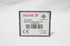 Card memorie CF Compact Flash SanDisk 256 MB foto