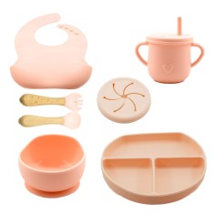 Set 8 piese diversificare bebelusi din silicon, baveta, farfurie cu ventuza, bol cu ventuza, tacamuri din lemn si silicon, cana, fara alergeni, roz