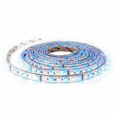 Banda Party cu 60 LED-uri SMD5050, RGB si Alb, rola 5 m foto