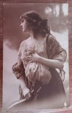 QW18 14 - Fotografie foarte veche - Superba domnisoara cu mandolina - anii 1920, Alb-Negru, Romania 1900 - 1950, Portrete