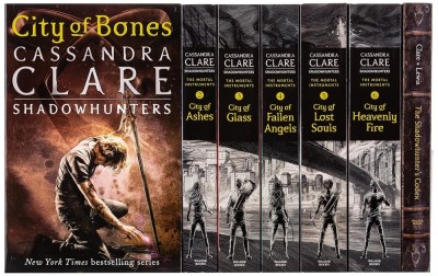 Cassandra Clare The Mortal Instruments A Shadowhunters 7 Books Collection Set,Cassandra Clare - Editura Walker Books foto