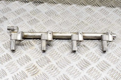 Rampa de combustibil dreapta JAGUAR XF X250 2015 OEM: 8W93-9G774-AE,0261555040 20941147 foto