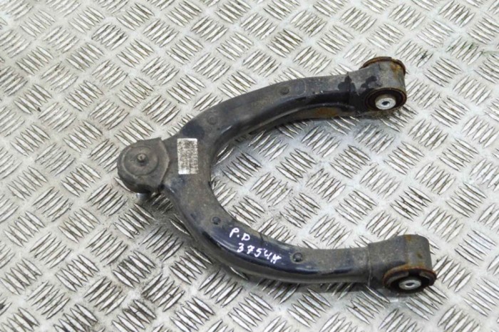Braț superior dreapta față TESLA MODEL 3 2020 OEM: 1044326-00-G 15511373