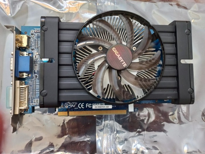 Placa video Gigabyte AMD Radeon HD 6670, 1024MB, DDR3, 128-bit, HDMI, DVI-D, D-sub, PCI-E
