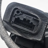 &Icirc;ncuietoare ușă st&acirc;nga spate VW GOLF VII Variant BA5, BV5 2016 OEM: 5K4839015Q 2452356