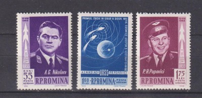 PRIMUL ZBOR IN GRUP VOSTOK 3 SI 4 LP 547 MNH foto