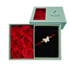 Bratara martisor fluture in cutie turcoaz trandafiri