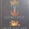 TREI COROANE INTUNECATE-KENDARE BLAKE-177657