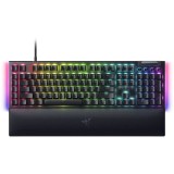 Tastatura mecanica gaming BlackWidow V4 (Green Switch), taste ABS, layout US, iluminare RGB, cu 6 butoane customizabile, suport pentru incheietura mag, Razer