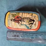 TABACHERA NATIONALA CAVALERUL ROMAN , inceput de an 1900 , litografiata emisa de Regia Monopolurilor Statului