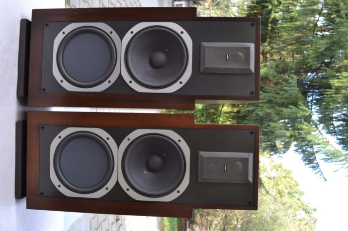 Boxe Revox Symbol B