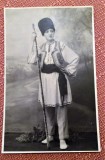 Tanar in costum popular - Fotografie tip carte postala datata 1926, Alb-Negru, Romania 1900 - 1950, Etnografie