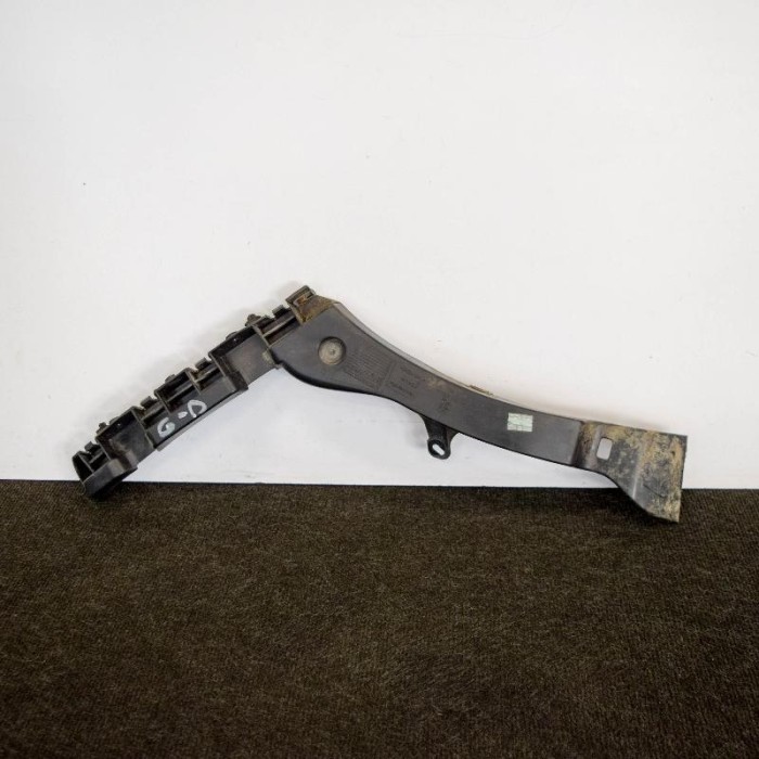 Suport bara de protecție dreapta spate PEUGEOT 3008 2010 OEM: 9683047280 10690272