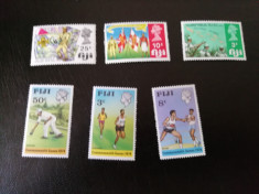 LOT TIMBRE NESTAMPILATE 2 SERII FIJI 1969 1974 foto