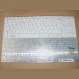 Tastatura laptop noua SAMSUNG 370R4E-S01 370R4E 370R5E 15.6&amp;quot; White UK