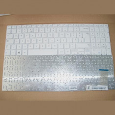 Tastatura laptop noua SAMSUNG 370R4E-S01 370R4E 370R5E 15.6&amp;amp;quot; White UK foto