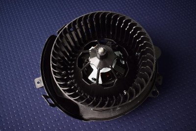 Ventilator aeroterma VW PASSAT Variant B8 3G5 2015 OEM: 3Q2819021A 2409134 foto