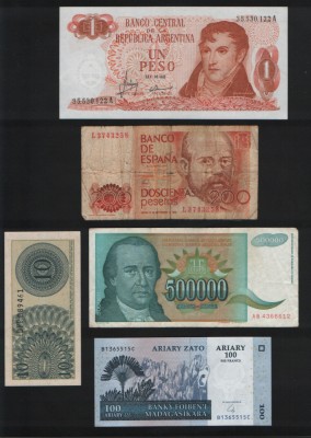 Set 5 bancnote de prin lume adunate (cele din imagini) #133 foto